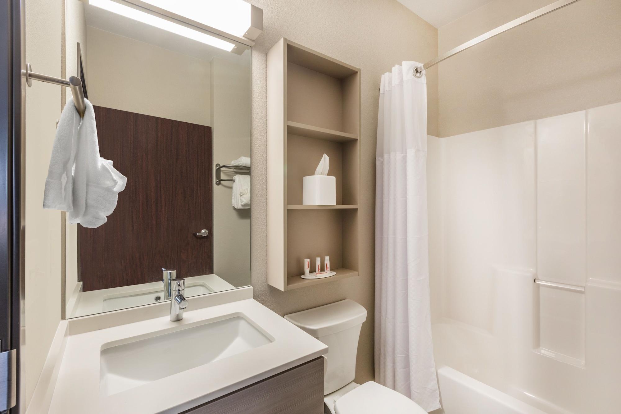 Microtel Inn & Suites By Wyndham Perry Экстерьер фото