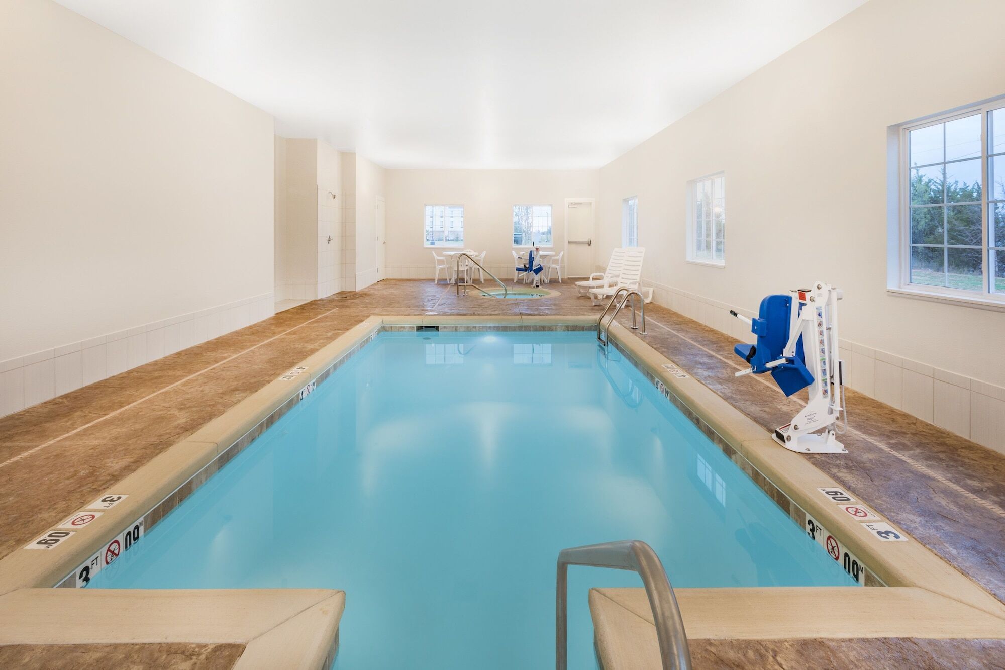 Microtel Inn & Suites By Wyndham Perry Экстерьер фото