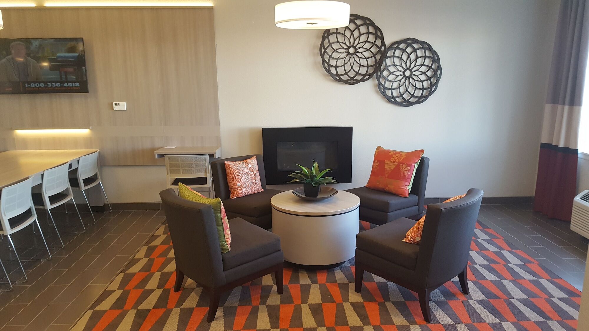 Microtel Inn & Suites By Wyndham Perry Экстерьер фото